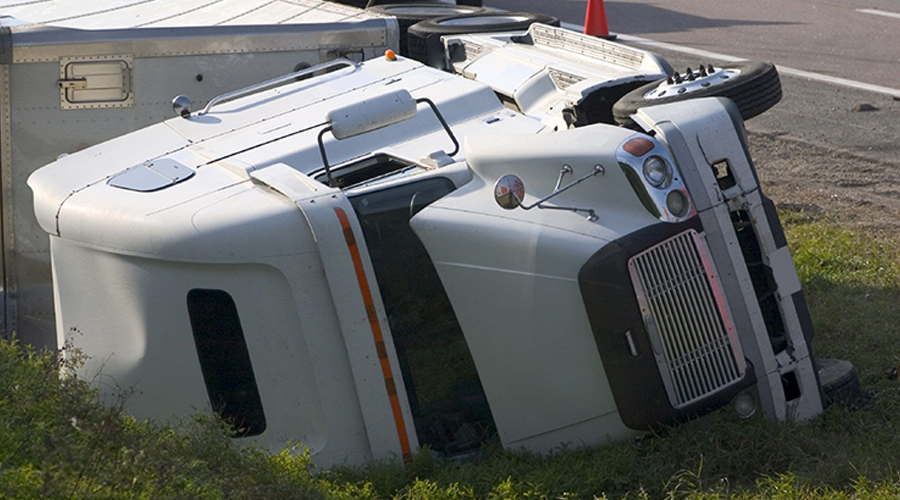 autos-que-se-salen-del-camino